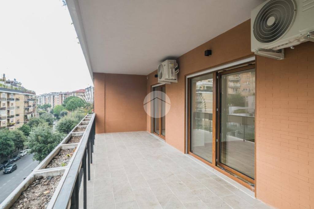 appartamento in vendita a Roma in zona Gianicolense