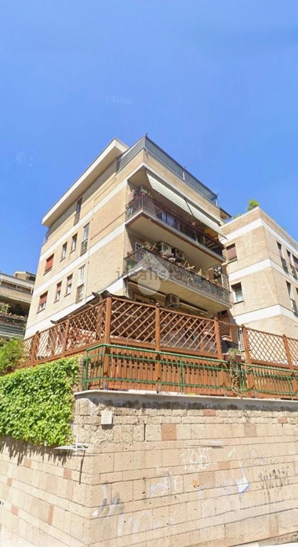 appartamento in vendita a Roma in zona Portuense