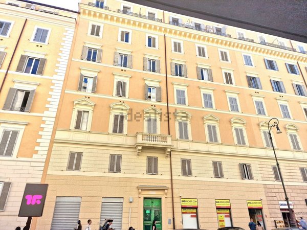 appartamento in vendita a Roma in zona Esquilino
