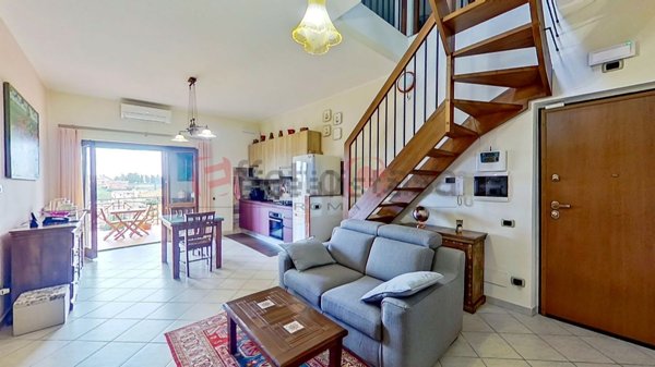 appartamento in vendita a Roma in zona Castel di Leva