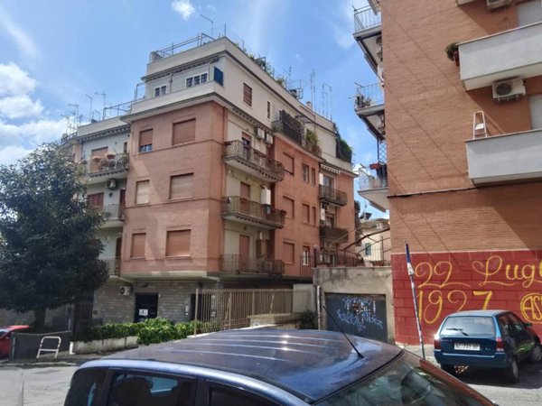 appartamento in vendita a Roma in zona Primavalle