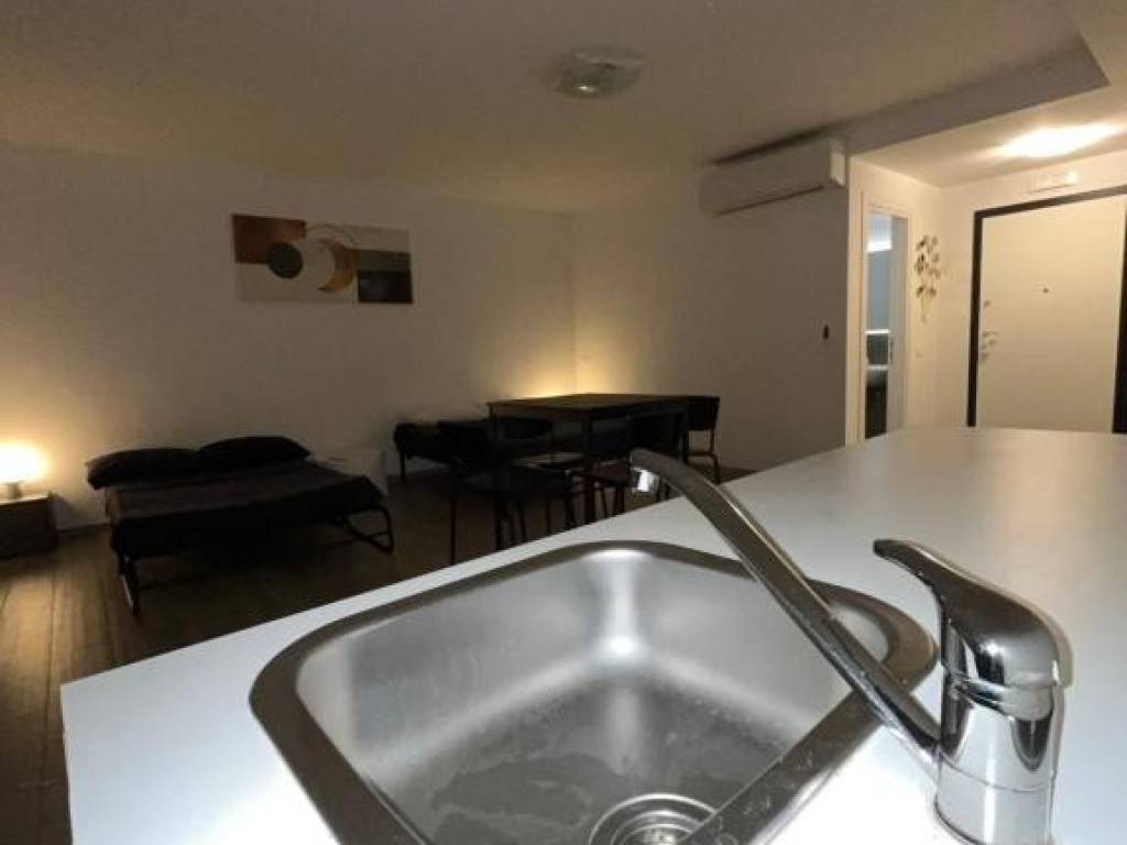 negozio in vendita a Roma in zona Alessandrino