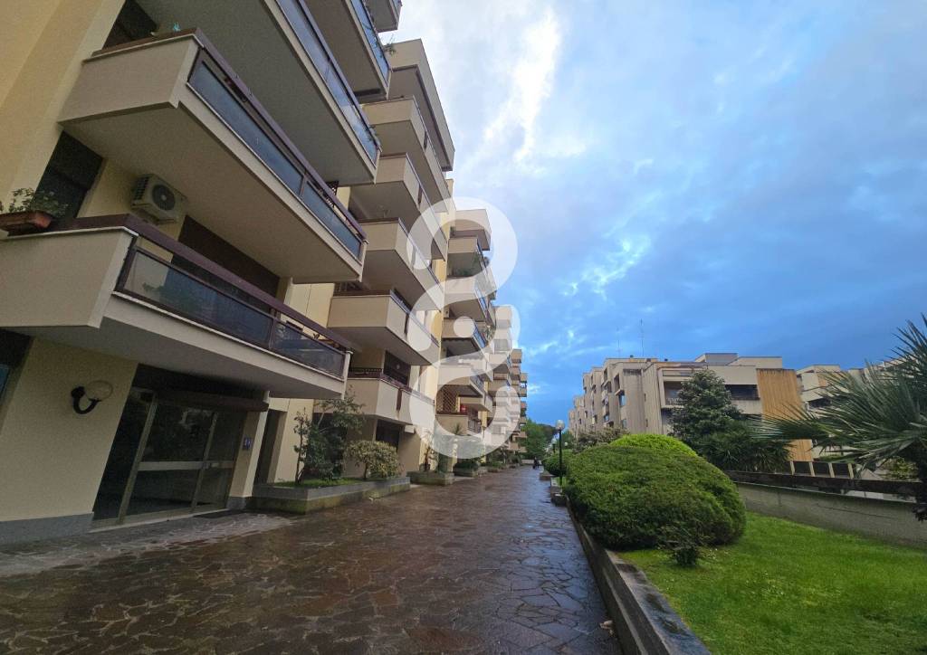 appartamento in vendita a Roma in zona Giuliano Dalmata