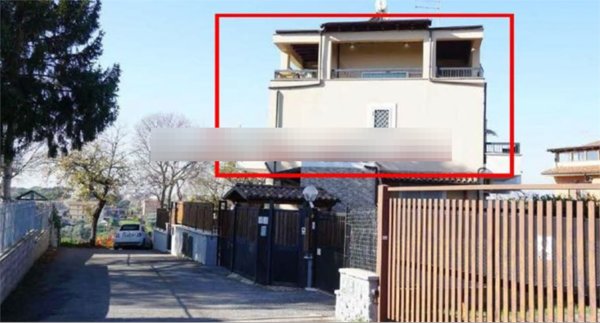 casa indipendente in vendita a Roma in zona Lunghezza