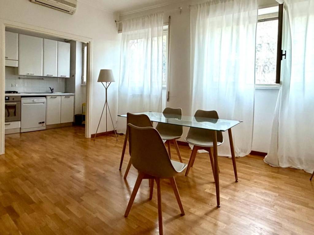 appartamento in vendita a Roma in zona Portuense