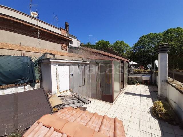 casa indipendente in vendita a Roma in zona San Saba - Ripa