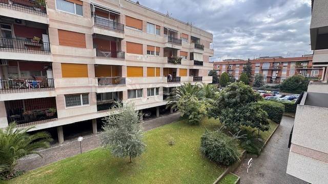 appartamento in vendita a Roma in zona Salario
