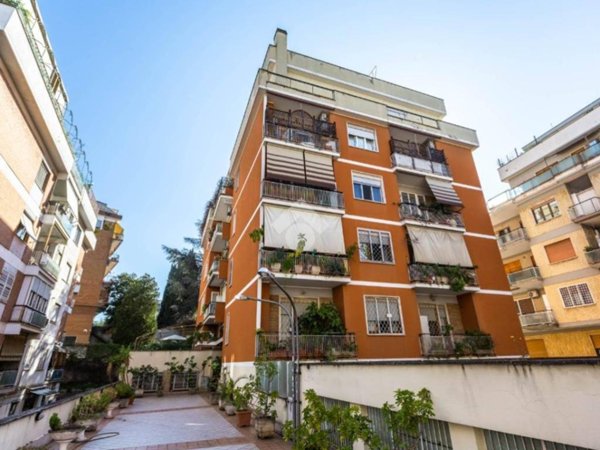 appartamento in vendita a Roma in zona Aurelio