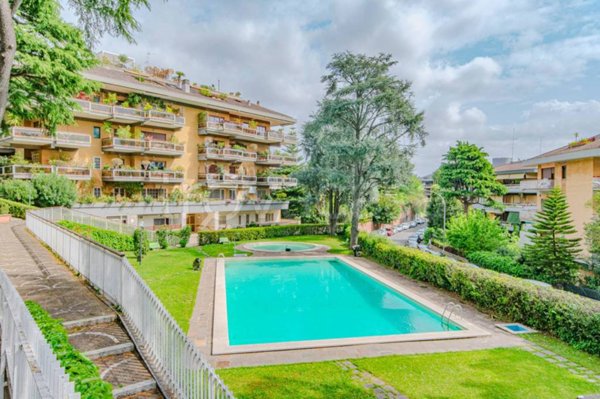 appartamento in vendita a Roma in zona Gianicolense
