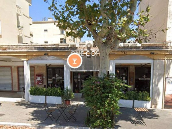 negozio in vendita a Roma in zona Collatino
