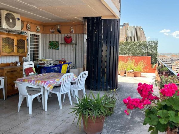 appartamento in vendita a Roma in zona Ardeatino