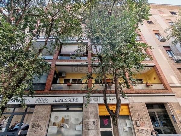 appartamento in vendita a Roma in zona Prenestino-Labicano