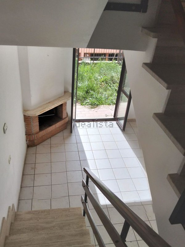 appartamento in vendita a Roma in zona Sette Bagni