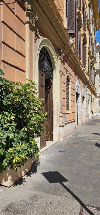 appartamento in vendita a Roma in zona Rione Borgo