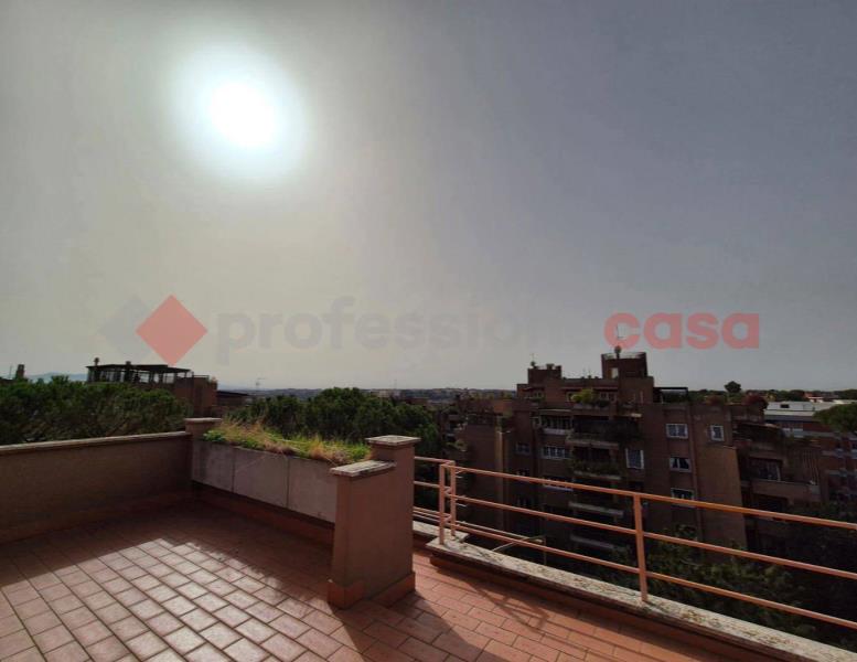 appartamento in vendita a Roma in zona Monte Sacro/Talenti