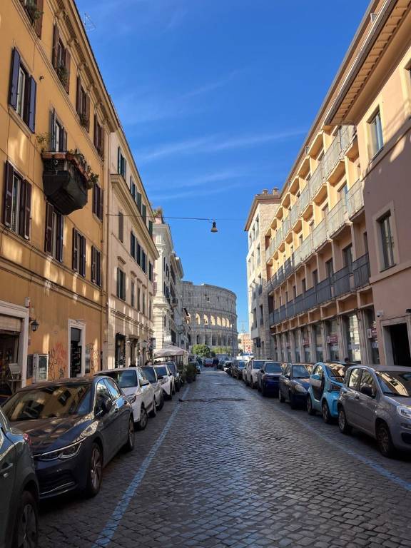 appartamento in vendita a Roma in zona Celio
