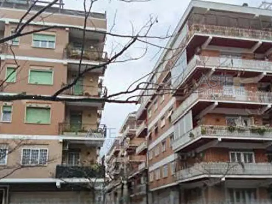 appartamento in vendita a Roma in zona Ostia