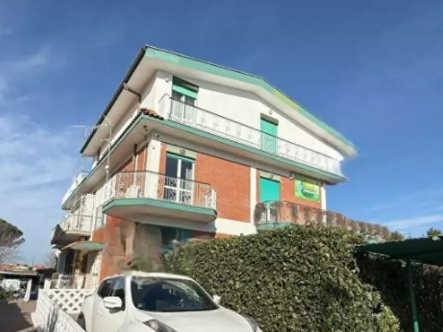 appartamento in vendita a Roma in zona Borghesiana