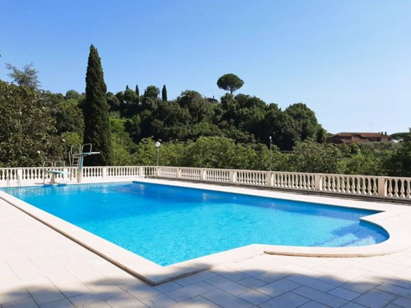 casa indipendente in vendita a Roma in zona Trigoria