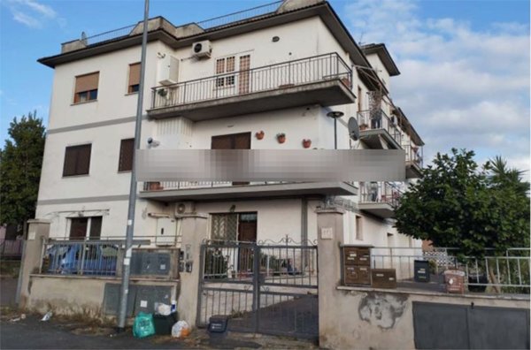 appartamento in vendita a Roma in zona Ponte di Nona