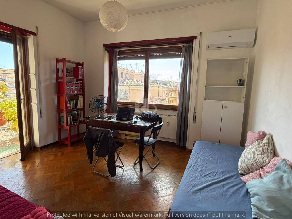 appartamento in vendita a Roma in zona Gianicolense