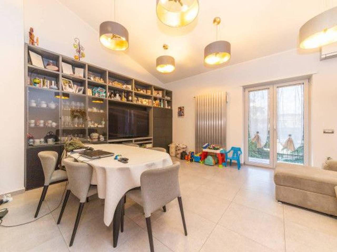 appartamento in vendita a Roma in zona Prenestino-Centocelle