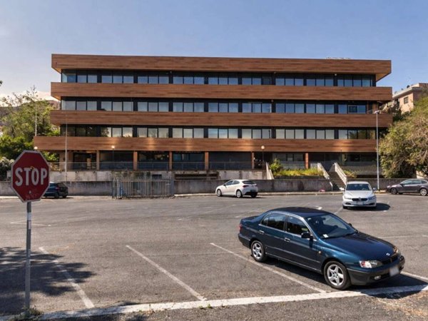 intera palazzina in vendita a Roma in zona Spinaceto