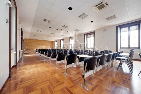 ufficio in vendita a Roma in zona Campo Marzio