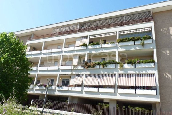 appartamento in vendita a Roma in zona Acilia