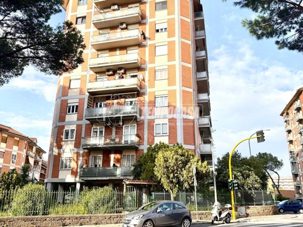 appartamento in vendita a Roma in zona Alessandrino