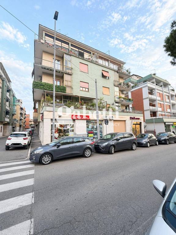 appartamento in vendita a Roma in zona Prenestino-Centocelle