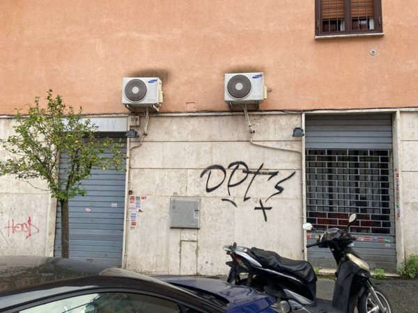 negozio in vendita a Roma in zona Gianicolense