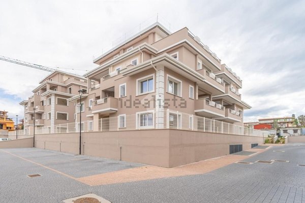 appartamento in vendita a Roma in zona Finocchio