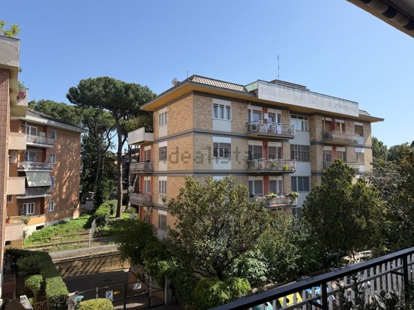 appartamento in vendita a Roma in zona Gianicolense