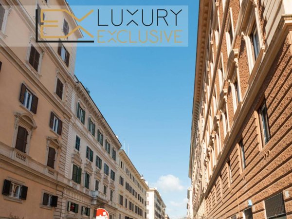locale commerciale in vendita a Roma in zona Centro Storico