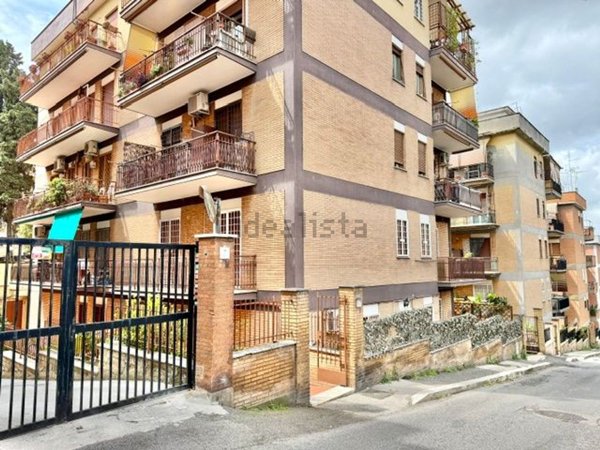 appartamento in vendita a Roma
