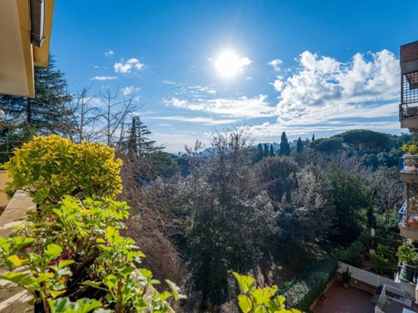 appartamento in vendita a Roma in zona Della Vittoria