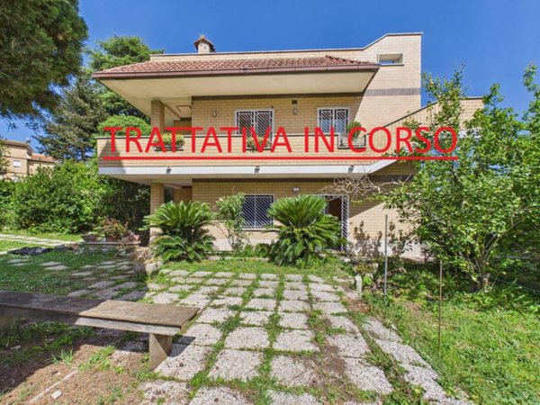 casa indipendente in vendita a Roma in zona Acilia