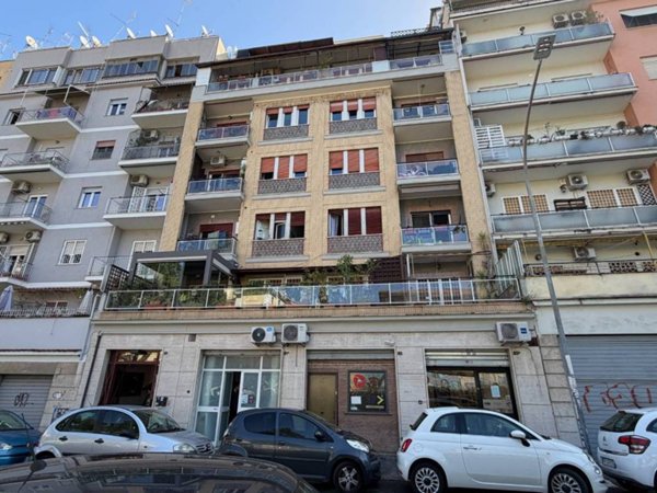 negozio in vendita a Roma in zona Tiburtino
