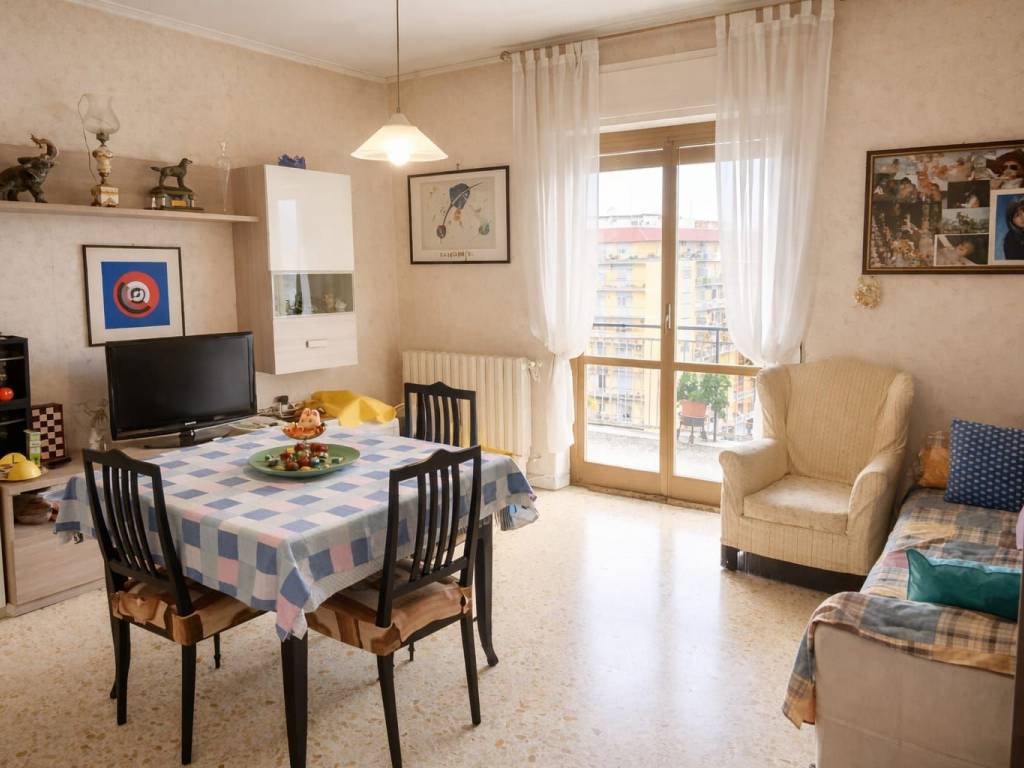 appartamento in vendita a Roma in zona Prenestino-Labicano