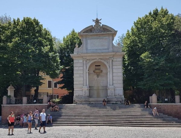 appartamento in vendita a Roma in zona Trastevere