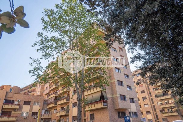 appartamento in vendita a Roma in zona Gianicolense