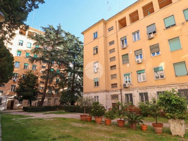 appartamento in vendita a Roma in zona Gianicolense