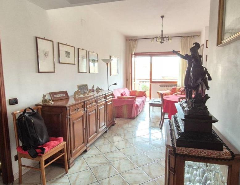 appartamento in vendita a Roma in zona Ostia
