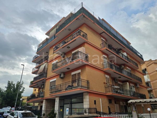appartamento in vendita a Roma in zona Aurelio