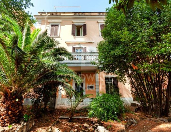 casa indipendente in vendita a Roma in zona Gianicolense