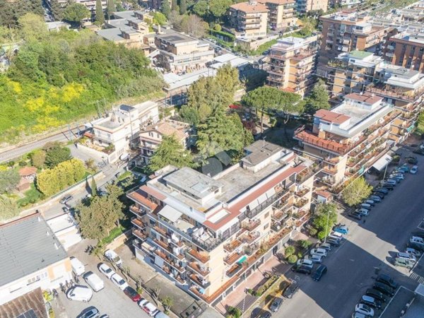 appartamento in vendita a Roma in zona Magliana Vecchia