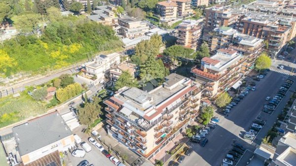 appartamento in vendita a Roma in zona Magliana Vecchia