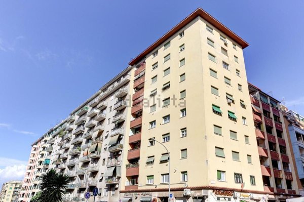 appartamento in vendita a Roma in zona Tuscolano