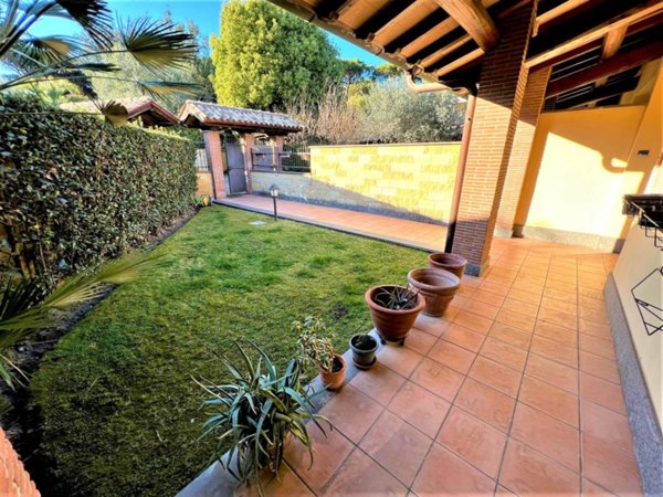 casa indipendente in vendita a Roma in zona Aurelio